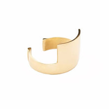 Load image into Gallery viewer, Kipato Unbranded - Caramel Cuff 