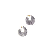 Load image into Gallery viewer, Kipato Unbranded - Comet Studs (pink,white,grey,wood) 