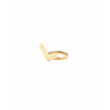 Load image into Gallery viewer, Kipato Unbranded - Boomerang Ring (brass) 