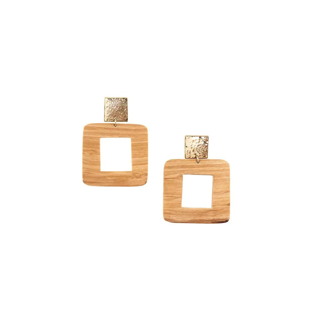 Kipato Unbranded - Lani Studs (white, black, wood) 