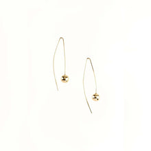 Load image into Gallery viewer, Kipato Unbranded - Petite Wildberry Earrings 