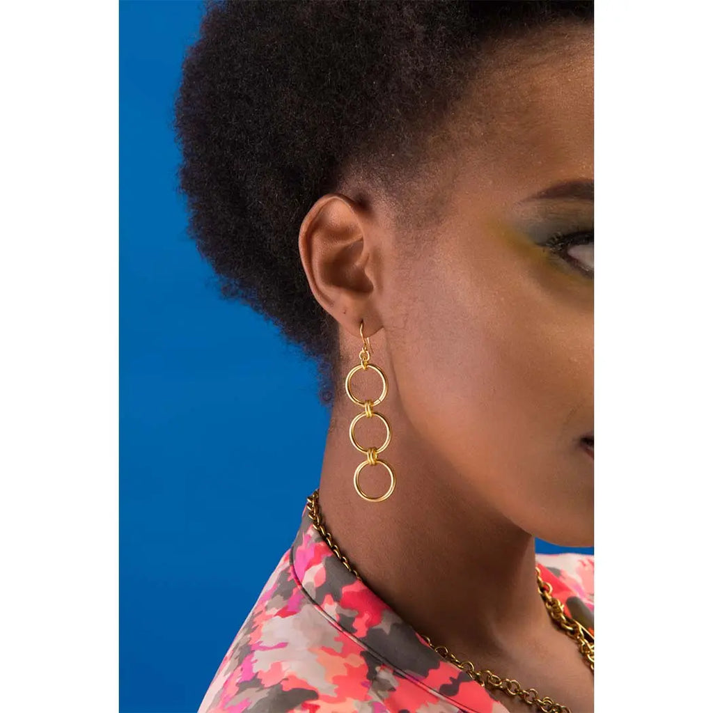 Kipato Unbranded - Single Link Earrings 