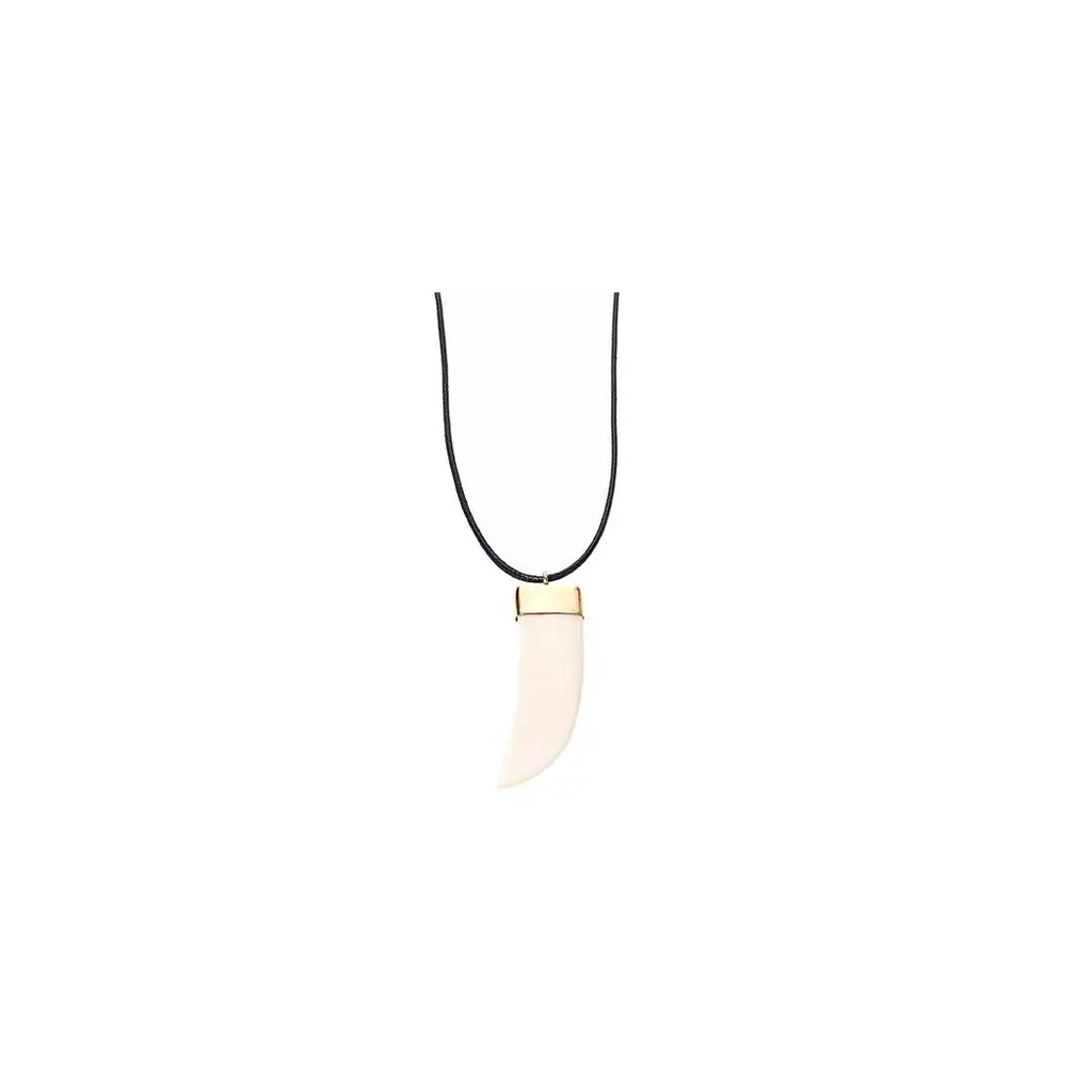 Kipato Unbranded - Warrior Bone Necklace (leather) 